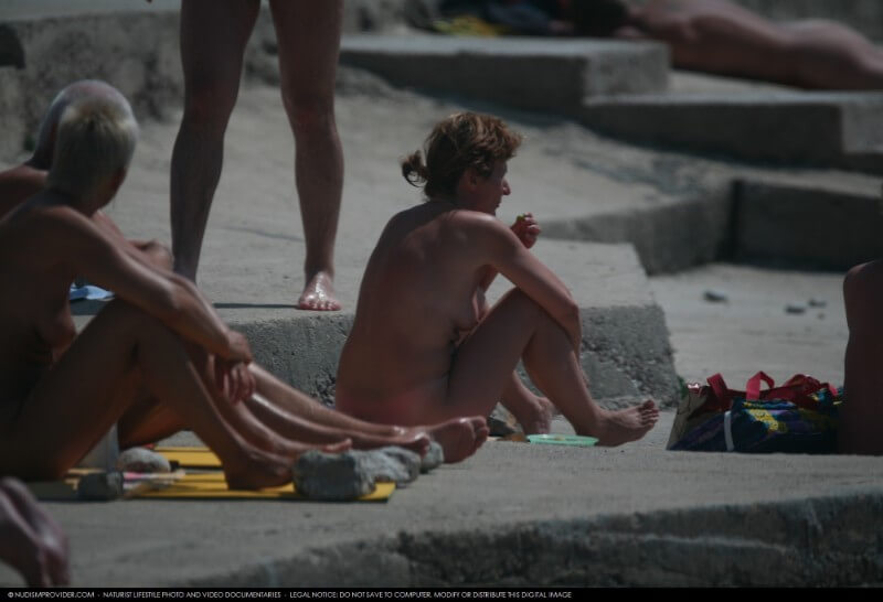 Nudist Rocky Family Angle gallery - Nudist festivals are beautiful