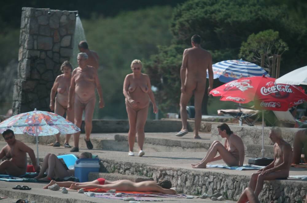 Cove Pyramid Shower Top pics - What the concept of naturist recreation entails and its benefits
