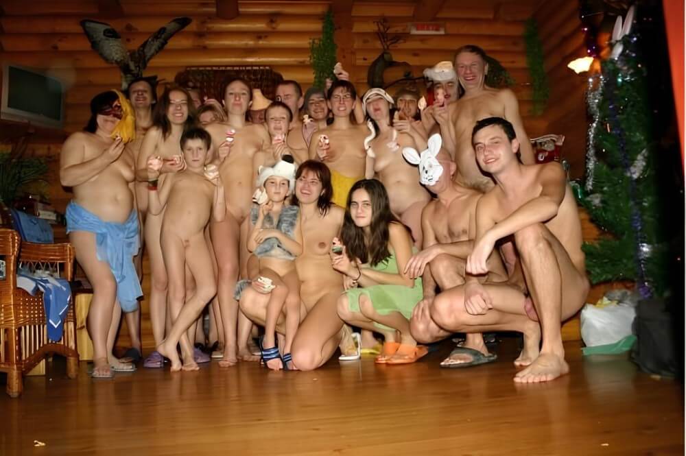 Sauna meet new year gallery - Mutual respect is an important part of the naturist community
