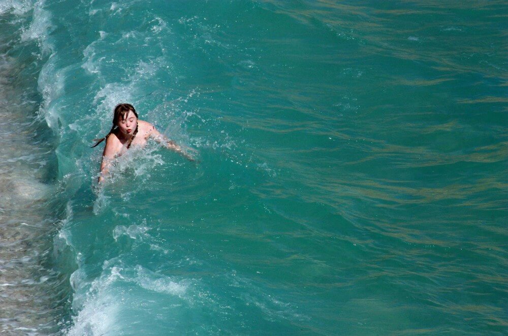 Naturist Cold Water Entry pics - The practice of nudism promotes freedom from fears and insecurities