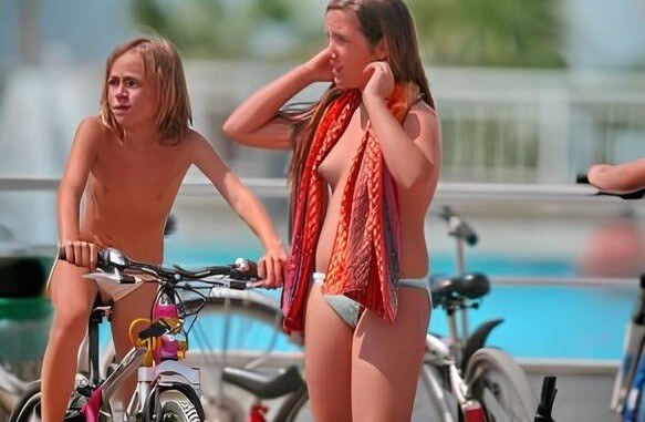 Water Locations Photo Set 3 - Nudism is a philosophy based on respect and trust
