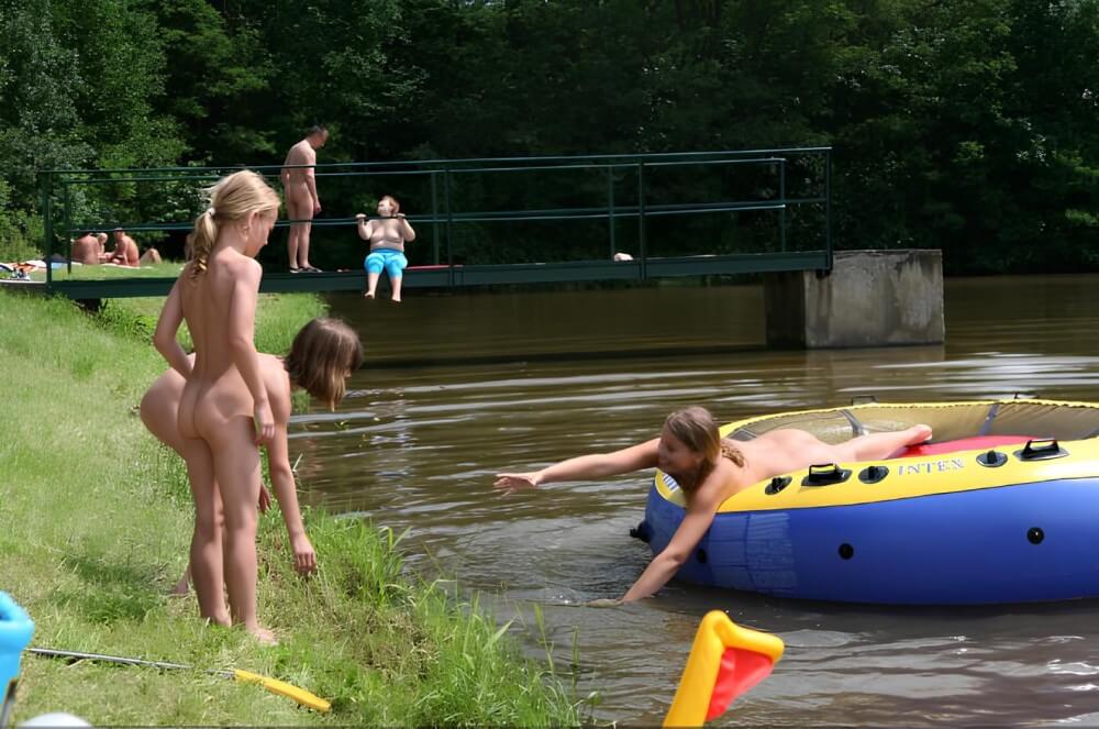 Naked Body gallery - The body is a reflection of inner beauty and harmony in naturism and nudism