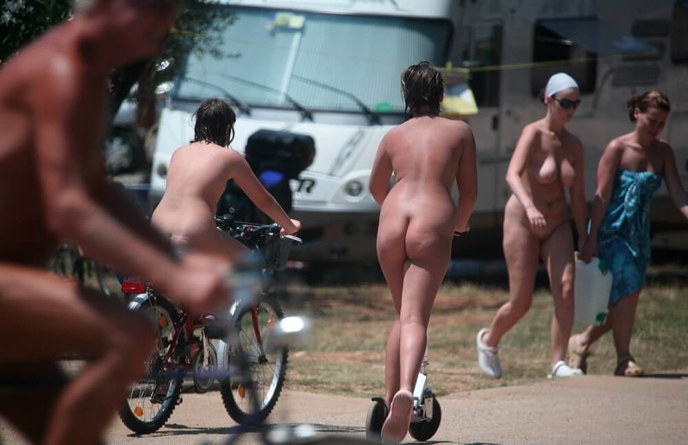 Park Misc Walks pics - Travel with elements of naturism