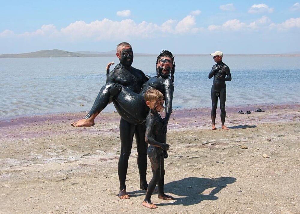 Dark Mud And Clear Water pics - Naturism and nudism as a path to inner freedom, harmony, and acceptance