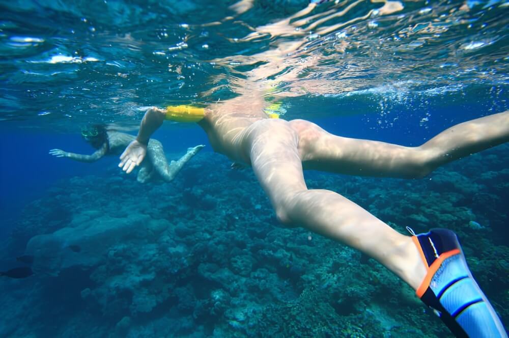 Nudism on the Red Sea photo gallery - Types of recreation in nudist and naturist resorts and parks