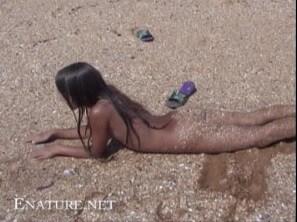 Enature - Walking hand in hand with paradise Full HD - Naturism and society