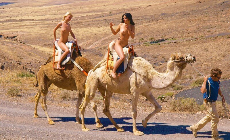 Funny Moments Life pics - The concept that the naked body is part of the natural world and deserves respect is important
