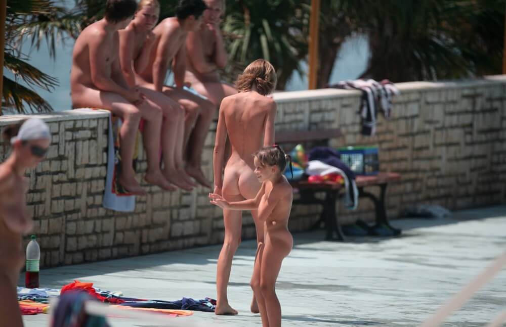 Ledge Group Naturists pics - Nudism teaches you to appreciate the present