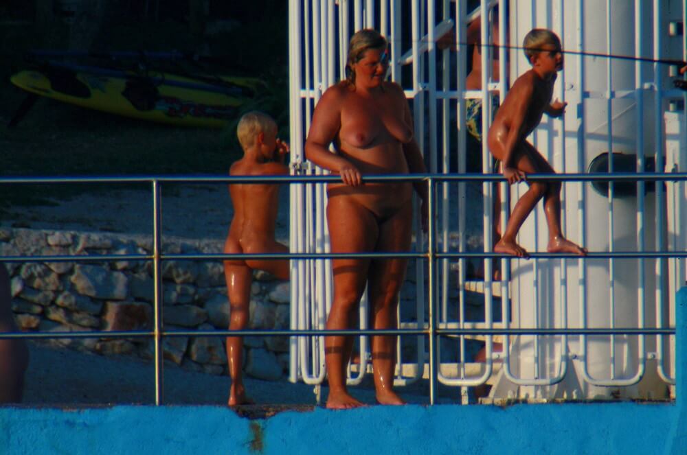 Uka FKK Water Play - Nudism and naturism are a path to accepting ones own nature