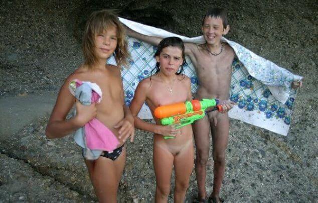 Naturism photo gallery # 33 - Interaction with Nature Through Naturism