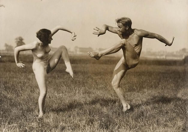 Jazz, dancing and naturism - Current trends in the development of the naturist movement