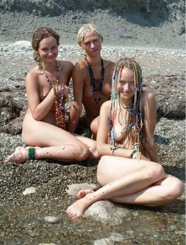 Naturism photo gallery # 49 - Naturism and nudism are a path to spiritual peace