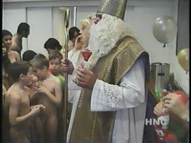 Helios Natura: Grandmas Christmas Party - Naturism teaches us to accept and respect ourselves and others without inhibition