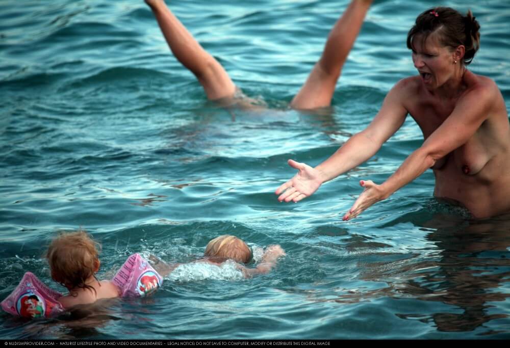 Water Locations Photo Set 6 - Nudism helps to overcome shyness and insecurities