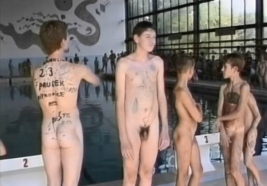 Helios Natura: The Colors of Naturism - Values trust and friendliness among naked people