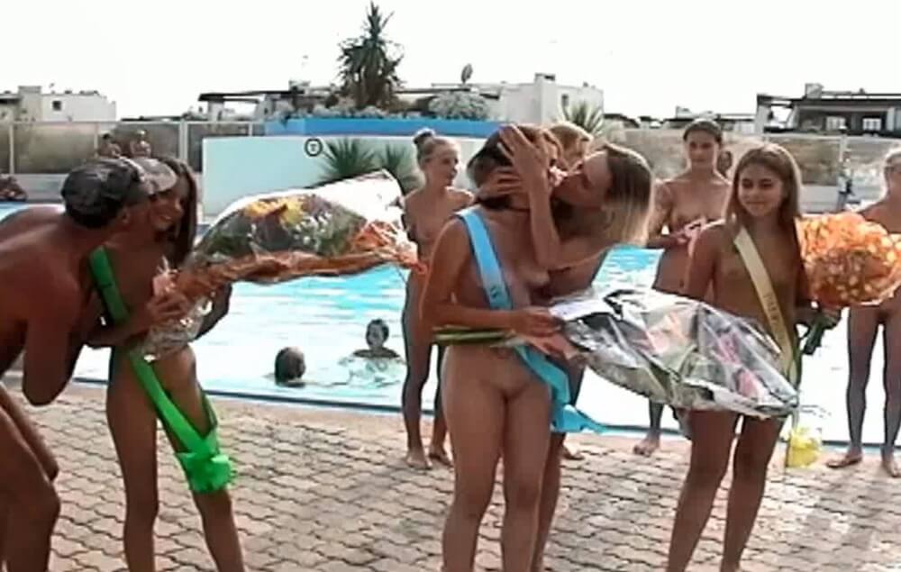 Nudist girls beauty contest video France - Sunat Natplus HD - Participation in nudism contributes to personal growth