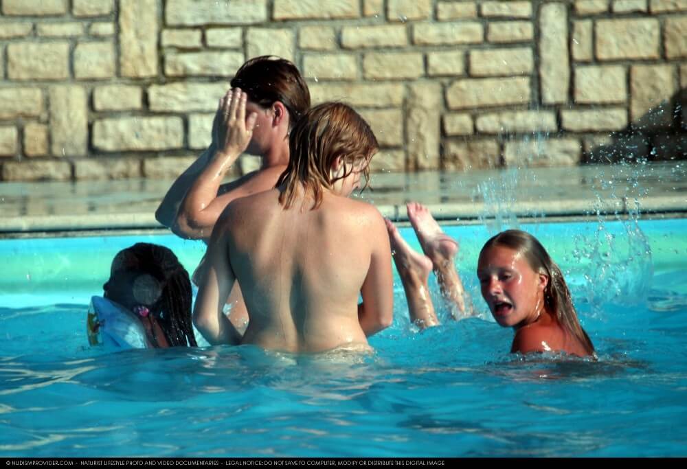 FKK water locations set 22 - Nudity is a natural part of life