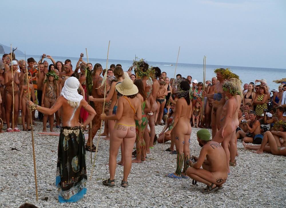 Naturist Party Mega Bash pics - Im also interested in naturism, but I have no experience yet