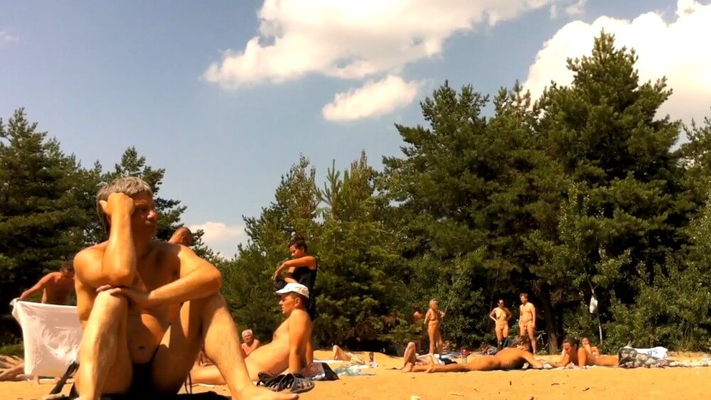 Nudist camping in the forest video HD - Sincerity is the foundation of the nudist lifestyle